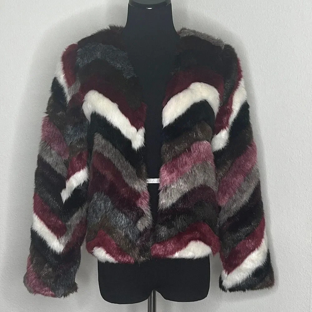 Sugar‎ L!ps Faux Fur Chevron Coat Size Small